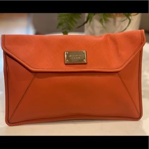 Beautiful lux Michael Kors oversized leather clutch!